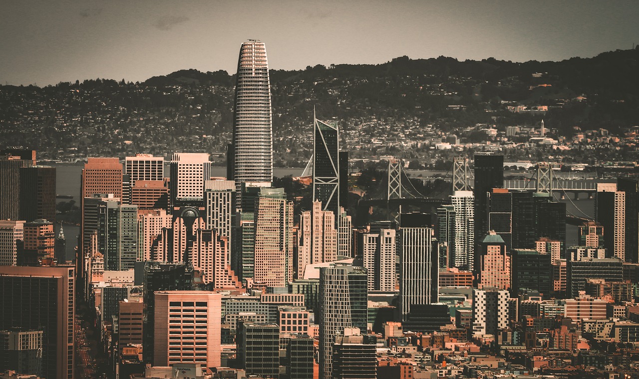 财政负担 财政负担